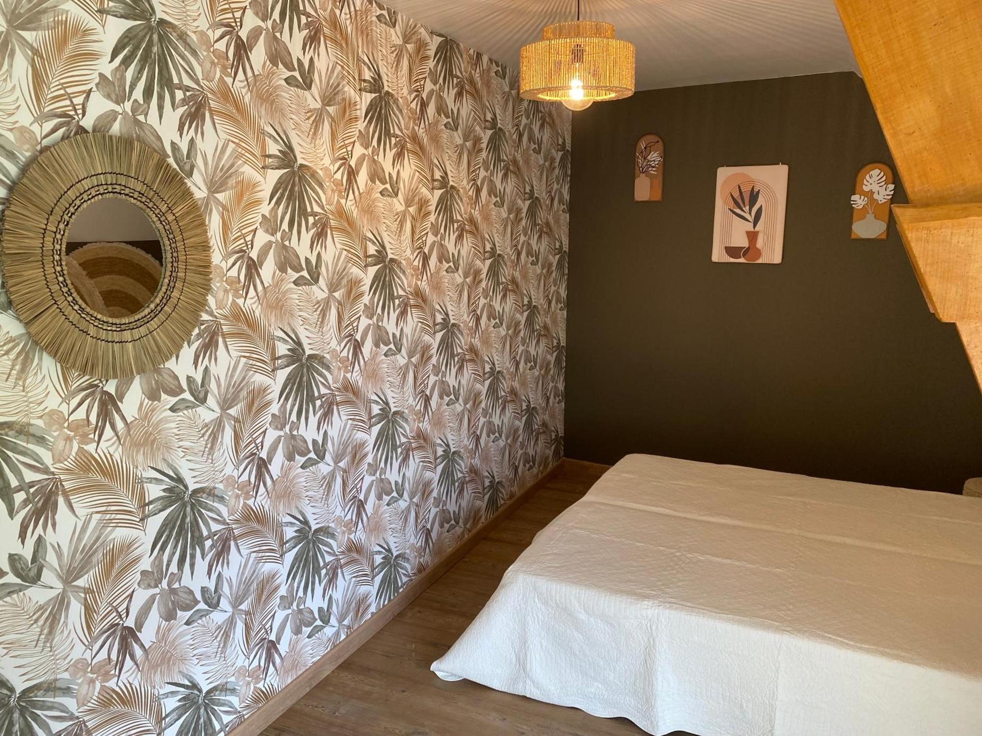 Le Petitepinay Bed and Breakfast Moitron-sur-Sarthe Εξωτερικό φωτογραφία